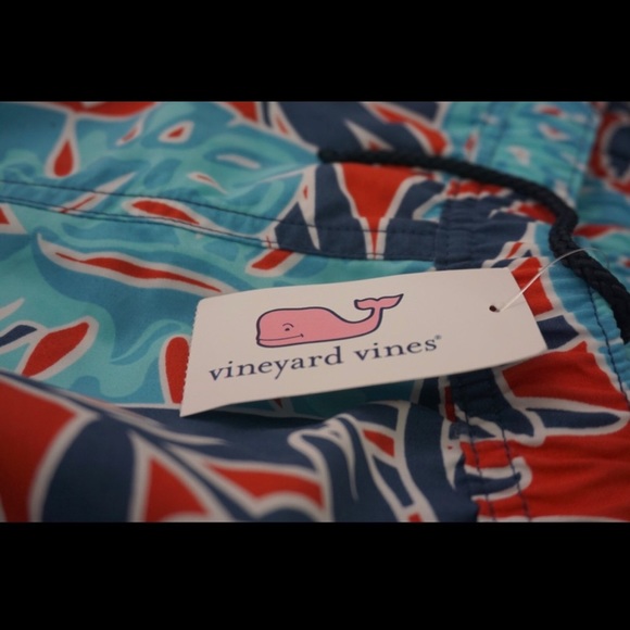 NEW Vineyard Vines Swim Trucks